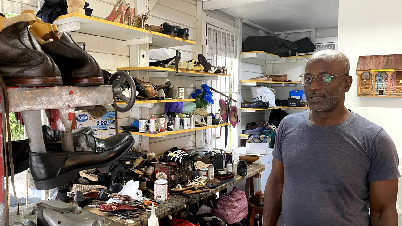 Détails de l’atelier de cordonnerie